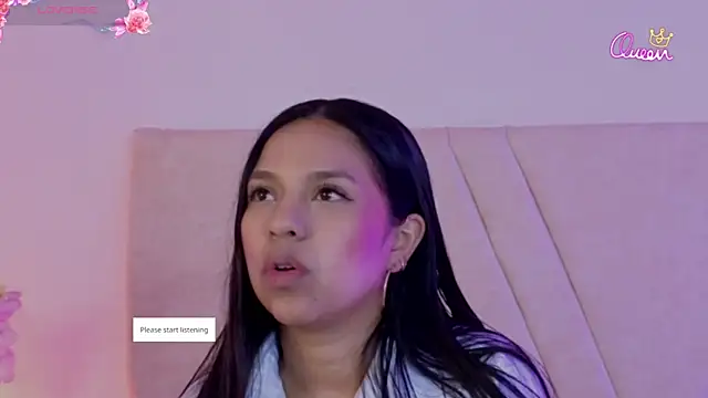 Snapshot of DulceRouss_ chatting on 8, 4, 2026 DulceRouss online show from 8, 4, 2026