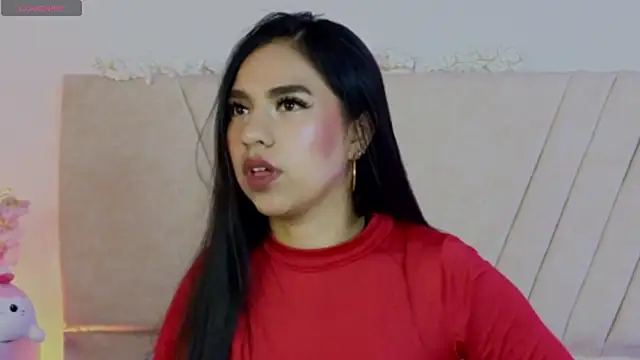 Snapshot of DulceRouss_ chatting on 16, 4, 2026 DulceRouss online show from 16, 4, 2026