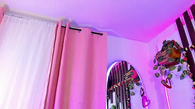 MeowMota  online show from 16, 4, 2026