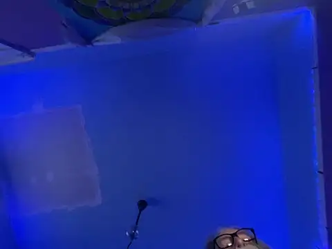 Snapshot of LickYourYoni chatting on 18, 2, 2026 LickYourYoni online show from 18, 2, 2026