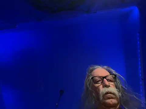 Snapshot of LickYourYoni chatting on 21, 2, 2026 LickYourYoni online show from 21, 2, 2026