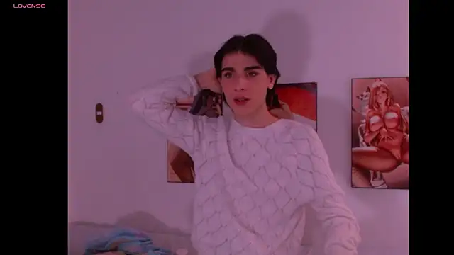 lilithot23 online show from 10, 2, 2026