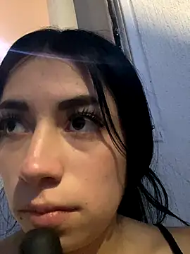 LunaSeduct online show from 8, 1, 2026