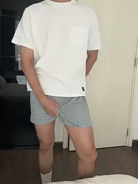 Snapshot of Dickieplay001 chatting on 16, 3, 2026 Dickieplay001 online show from 16, 3, 2026