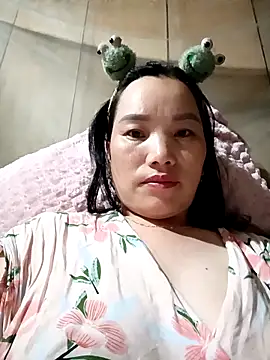 Snapshot of yu--yo chatting on 15, 2, 2026 yu--yo online show from 15, 2, 2026