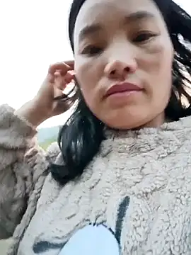 Snapshot of yu--yo chatting on 2, 3, 2026 yu--yo online show from 2, 3, 2026