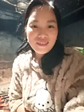 Snapshot of yu--yo chatting on 5, 3, 2026 yu--yo online show from 5, 3, 2026