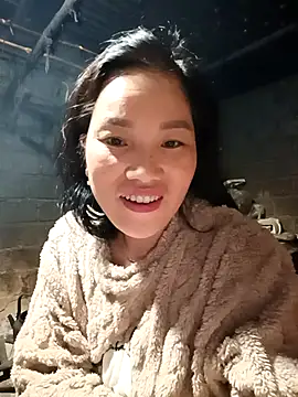 Snapshot of yu--yo chatting on 8, 3, 2026 yu--yo online show from 8, 3, 2026