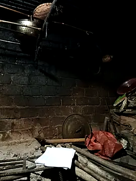 Snapshot of yu--yo chatting on 10, 3, 2026 yu--yo online show from 10, 3, 2026