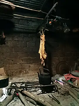 Snapshot of yu--yo chatting on 19, 3, 2026 yu--yo online show from 19, 3, 2026