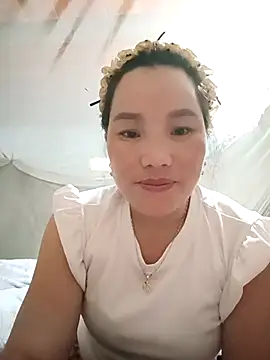 Snapshot of yu--yo chatting on 23, 3, 2026 yu--yo online show from 23, 3, 2026