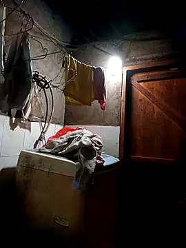 Snapshot of yu--yo chatting on 28, 3, 2026 yu--yo online show from 28, 3, 2026