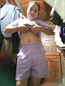 Snapshot of yu--yo chatting on 29, 3, 2026 yu--yo online show from 29, 3, 2026