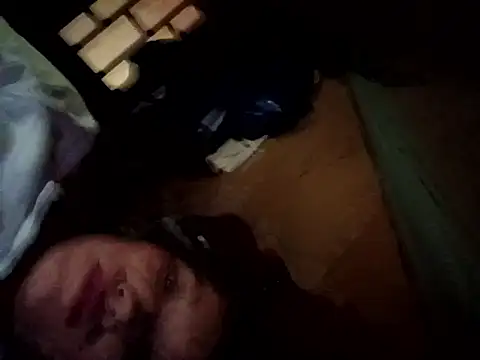 Snapshot of yu--yo chatting on 6, 4, 2026 yu--yo online show from 6, 4, 2026