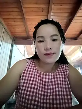 Snapshot of yu--yo chatting on 14, 4, 2026 yu--yo online show from 14, 4, 2026