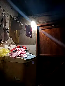 Snapshot of yu--yo chatting on 14, 4, 2026 yu--yo online show from 14, 4, 2026