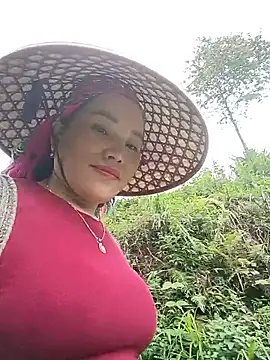 Snapshot of yu--yo chatting on 18, 5, 2026 yu--yo online show from 18, 5, 2026