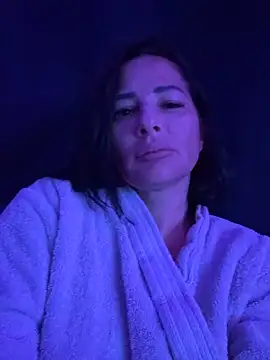 Maya-www online show from 4, 3, 2026