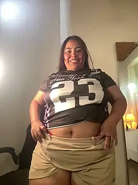 Snapshot of tatikanyx chatting on 14, 7, 2026 tatikanyx online show from 14, 7, 2026