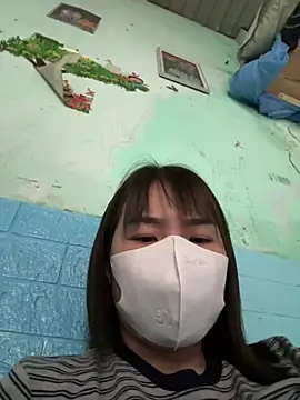 Snapshot of July-love chatting on 13, 2, 2026 July-love online show from 13, 2, 2026