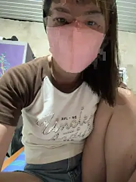 Snapshot of July-love chatting on 18, 2, 2026 July-love online show from 18, 2, 2026