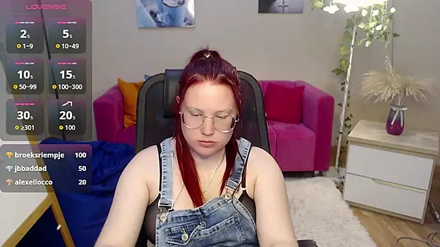 Snapshot of kuri_u chatting on 28, 3, 2026 kuri u online show from 28, 3, 2026