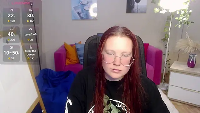 Snapshot of kuri_u chatting on 13, 4, 2026 kuri u online show from 13, 4, 2026