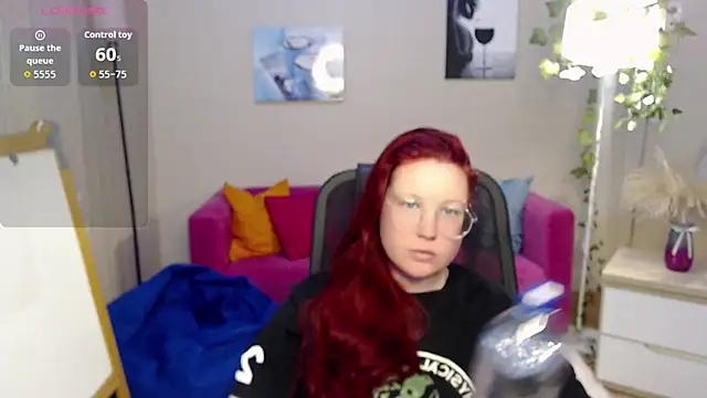 Snapshot of kuri_u chatting on 23, 4, 2026 kuri u online show from 23, 4, 2026