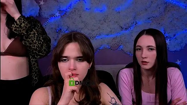 monica xcx online show from 6, 5, 2026