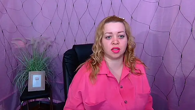 OliviaVerr online show from 8, 2, 2026