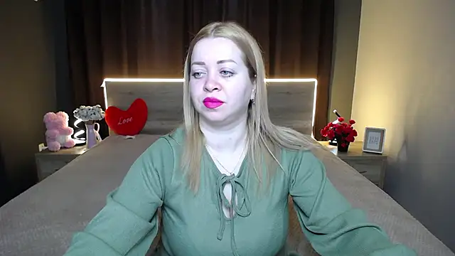 OliviaVerr online show from 3, 3, 2026