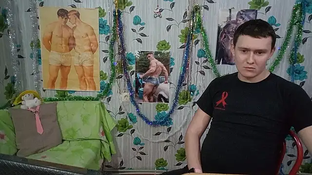 LuxeBoy  online show from 11, 1, 2026