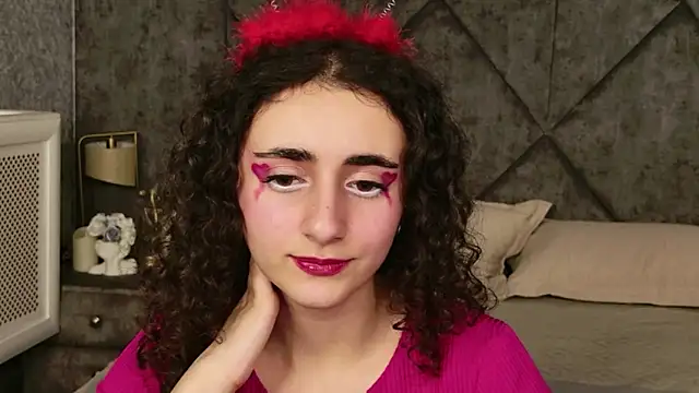 Snapshot of Susan_Fors chatting on 14, 2, 2026 Susan Fors online show from 14, 2, 2026