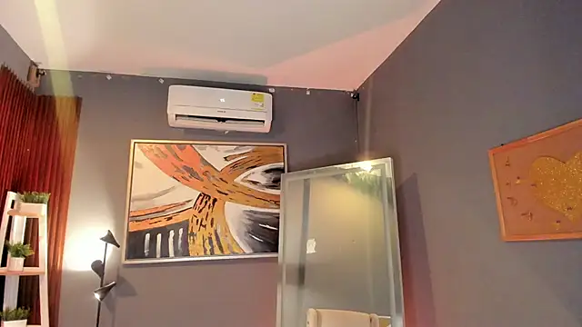 ailann  online show from 16, 4, 2026