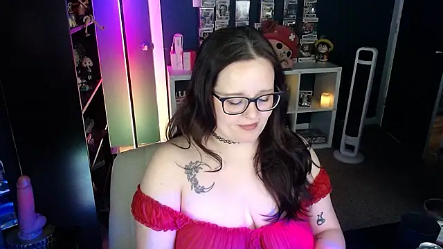 Snapshot of HazeyViolet333 chatting on 16, 3, 2026 HazeyViolet333 online show from 16, 3, 2026