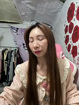 Snapshot of Adela-222 chatting on 15, 5, 2026 Adela-222 online show from 15, 5, 2026
