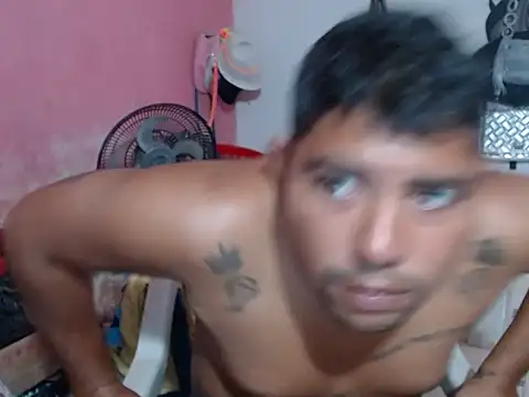 Snapshot of master_juju1924 chatting on 11, 3, 2026 master juju1924 online show from 11, 3, 2026