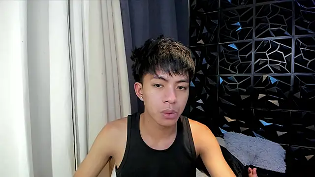 davincihugecock online show from 5, 4, 2026