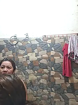 Snapshot of Seductive_Two0205 chatting on 21, 2, 2026 Seductive Two0205 online show from 21, 2, 2026