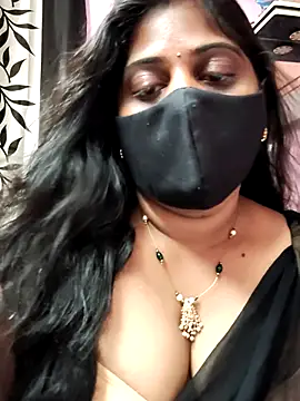 Snapshot of suma_telugu1 chatting on 22, 7, 2026 suma telugu1 online show from 22, 7, 2026