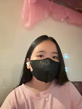 Gwen879 online show from 1, 2, 2026