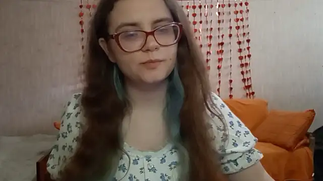 Snapshot of Miyabeee chatting on 17, 7, 2026 Miyabeee online show from 17, 7, 2026