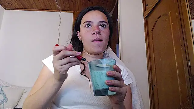 Shanel Lozano online show from 14, 5, 2026