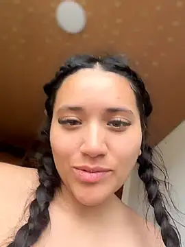 Snapshot of Veronica_Wins_ chatting on 1, 7, 2026 Veronica Wins online show from 1, 7, 2026