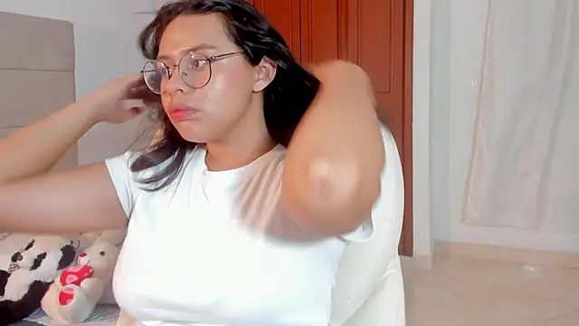 Snapshot of rosse_taylorx1 chatting on 16, 1, 2026 rosse taylorx1 online show from 16, 1, 2026