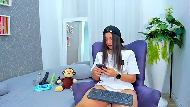 ViictoriiaSaenz online show from 18, 2, 2026