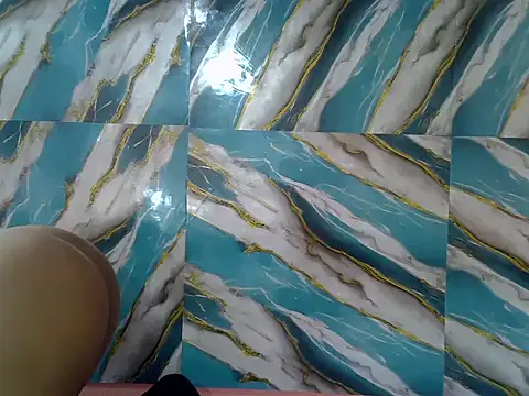 Snapshot of CreamyCupCake_96 chatting on 28, 2, 2026 CreamyCupCake 96 online show from 28, 2, 2026