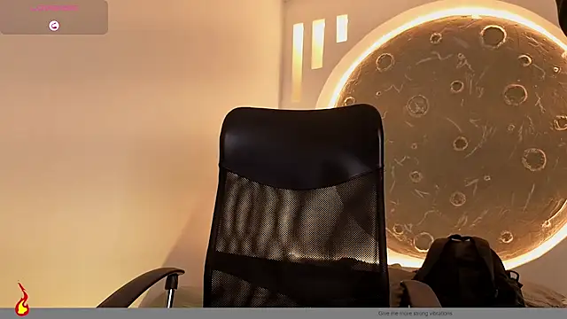 Snapshot of Apolo_lux1 chatting on 10, 7, 2026 Apolo lux1 online show from 10, 7, 2026