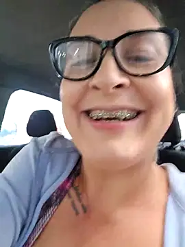 Snapshot of bellafortune69 chatting on 9, 5, 2026 bellafortune69 online show from 9, 5, 2026