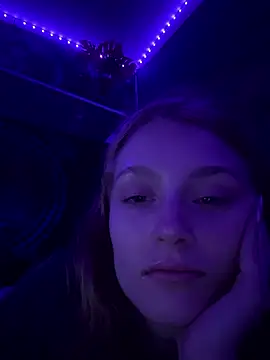 emmathatgirl online show from 9, 1, 2026